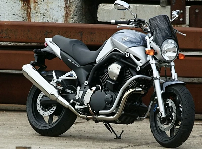 Yamaha BT 1100
