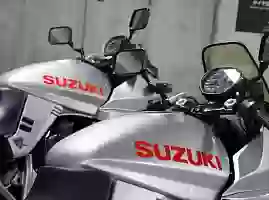 Suzuki GSX400S