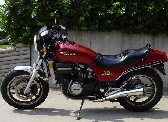 Honda VF750S