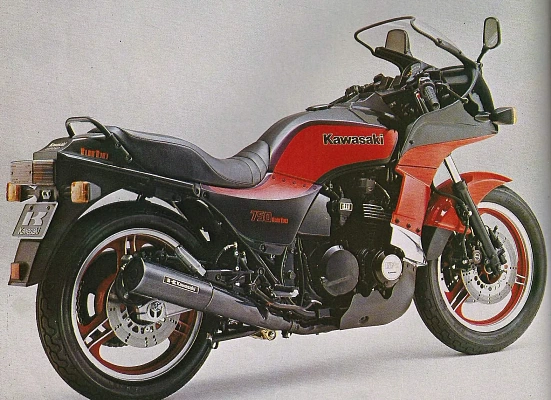 Kawasaki GPZ 750