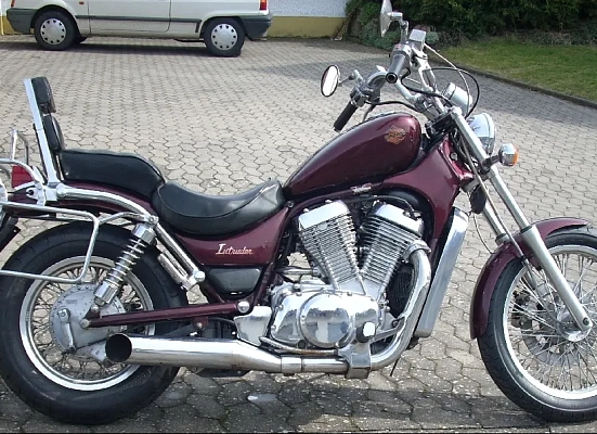 Suzuki VX800