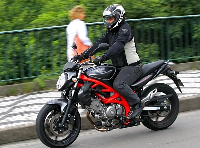 Suzuki SFV 650