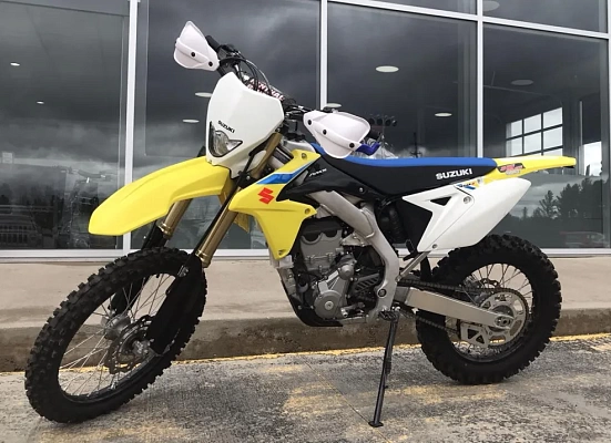 Suzuki RMX450