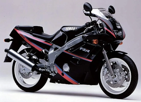 Yamaha FZR 600
