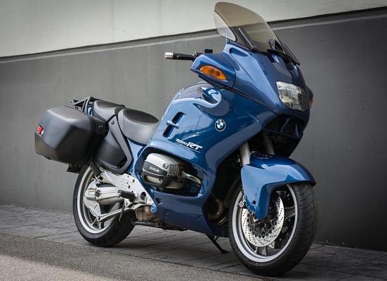 bmw R1100RT