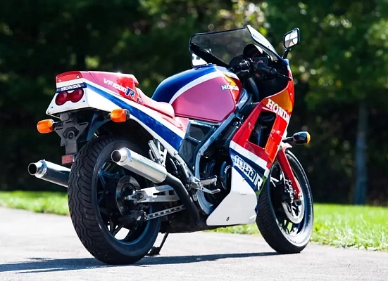 Honda VF1000R