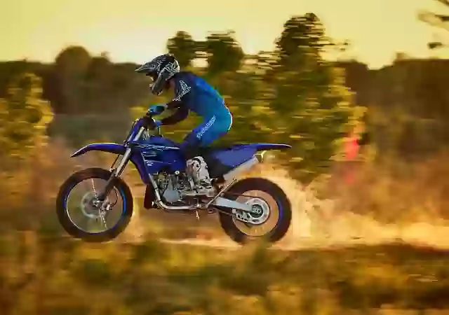 YZ250X