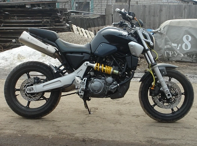 Yamaha MT-03