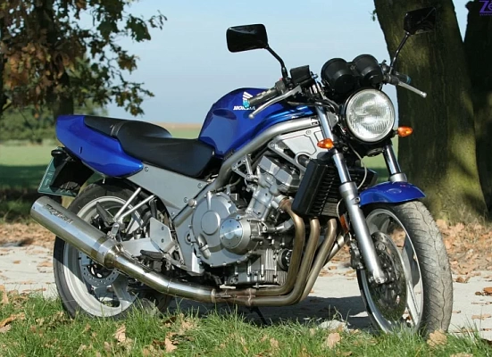 Honda CB-1