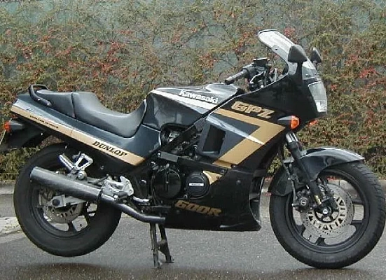 Kawasaki GPZ600R