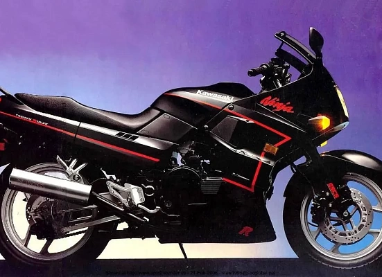 Kawasaki GPX750R