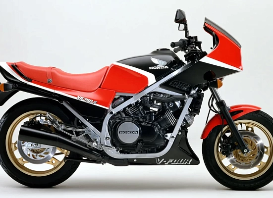 Honda VF750F
