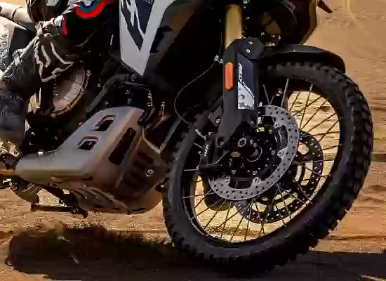 voge DS800 Rally
