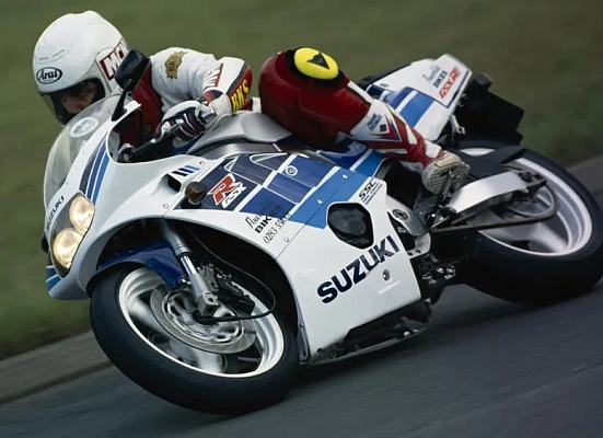 Suzuki GSX-R 400