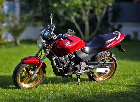 Honda Hornet 250
