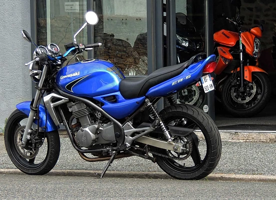 Kawasaki ER-5