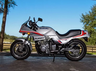 Suzuki XN85 Turbo