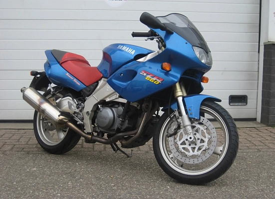 Yamaha SZR 660