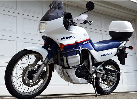 Honda XL 600V