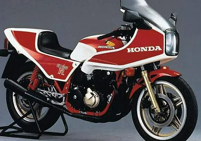 Honda CB1100R