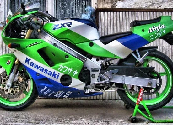 Kawasaki ZXR 250