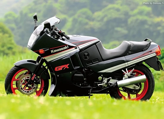 Kawasaki GPX 400
