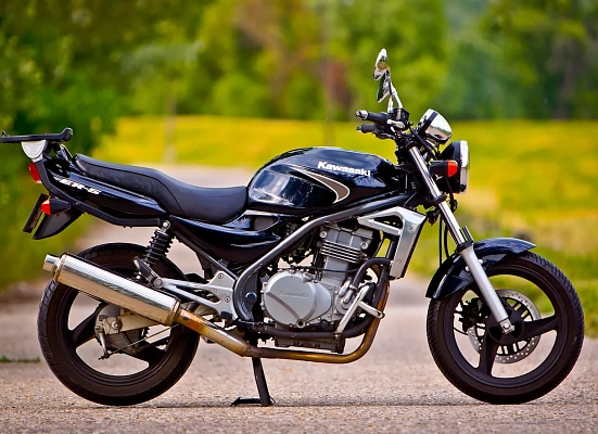 Kawasaki ER-5