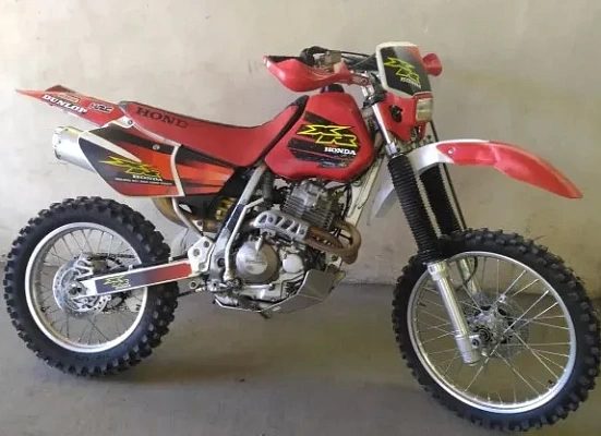 Honda XR 400