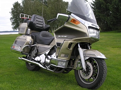 Suzuki GV1400