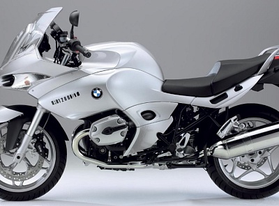 BMW R1200ST