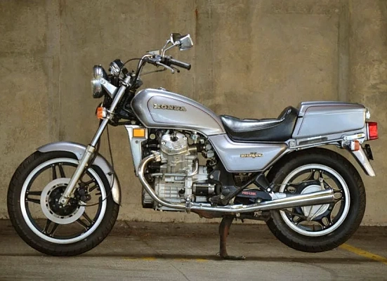 Honda GL500