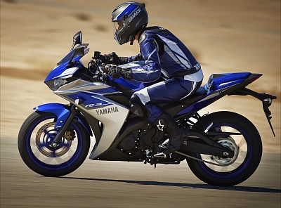 Yamaha R3