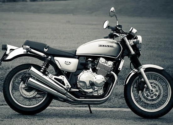 Honda CB400 Four