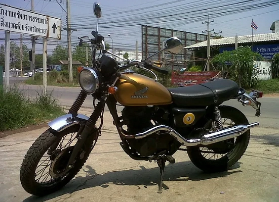 Honda CL 400